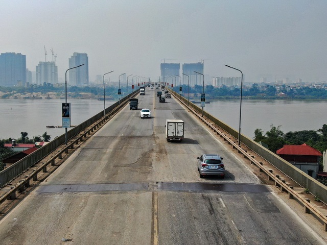 Từ 6/8, cấm các phương tiện lưu thông trên cầu Thăng Long - Ảnh 2.