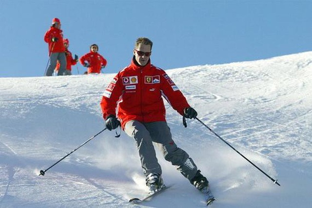 Michael Schumacher sẽ được phẫu thuật trong vài ngày tới - Ảnh 1.