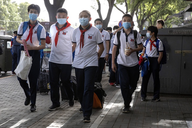 Gia tăng số vụ học sinh tự tử sau dịch COVID-19 tại Trung Quốc - Ảnh 1.