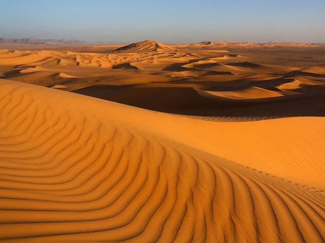 “Hút hồn” với vẻ bí ẩn của các sa mạc đẹp nhất thế giới - Ảnh 2.
