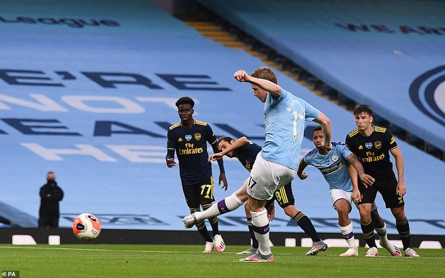 Manchester City 3-0 Arsenal: Chiến thắng thuyết phục (Đá bù vòng 28 Ngoại Hạng Anh) - Ảnh 5.