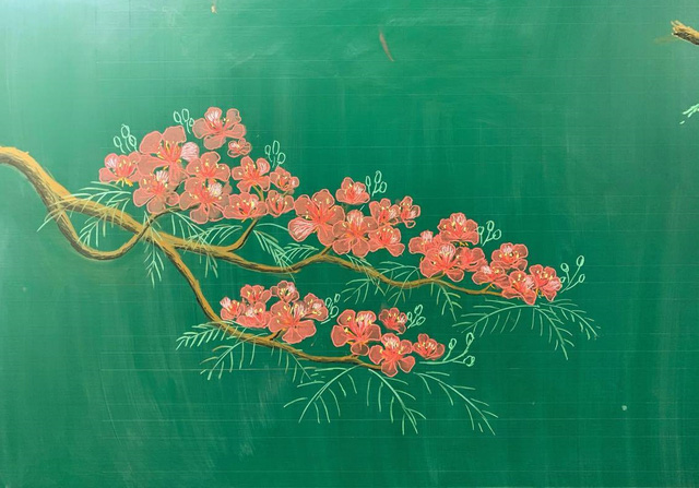 Hoa phượng là niềm tự hào của người Việt, với vẻ đẹp tráng lệ và sức sống mãnh liệt. Hãy cùng ngắm nhìn hình ảnh của hoa phượng, được chụp với góc máy tinh tế để tái hiện đúng vẻ đẹp của loài hoa này.