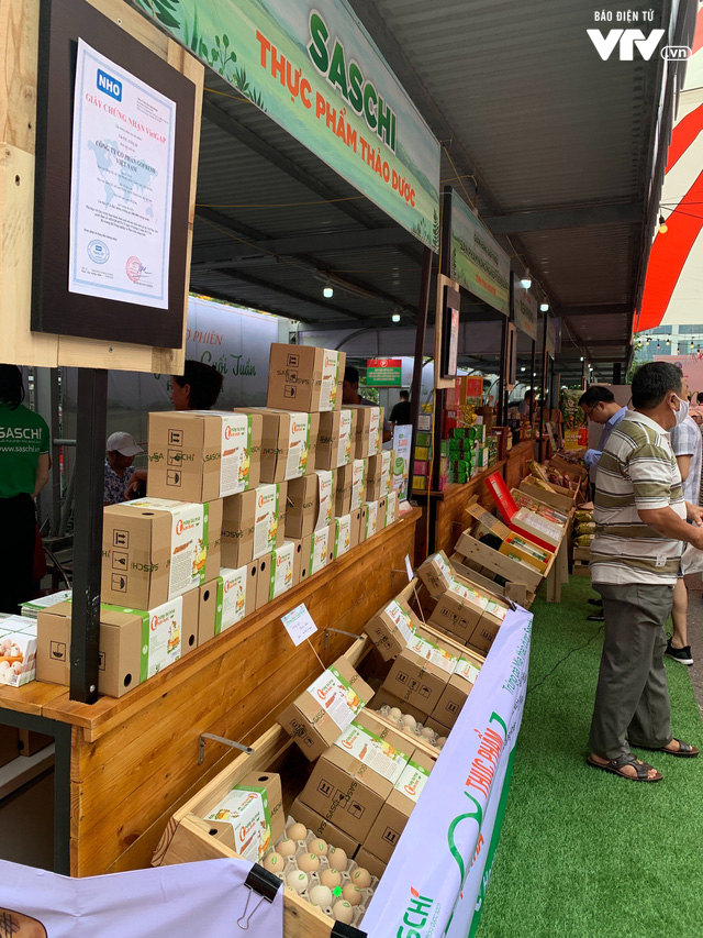 Hà Nội lần đầu tiên xuất hiện chợ phiên nông sản theo mô hình Thái Lan - Ảnh 1.