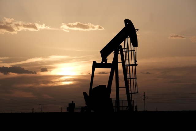 Giá dầu châu Á tăng hơn 2% nhờ quyết định của OPEC+ - Ảnh 1.