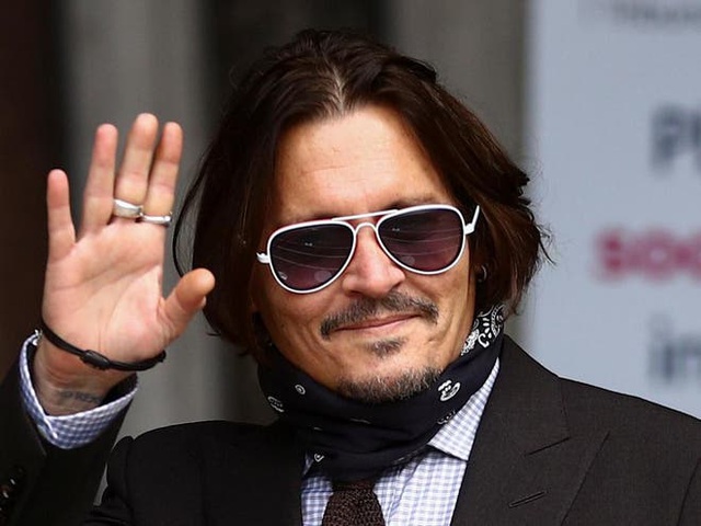 Vợ cũ của Johnny Depp bị cựu trợ lý tố cáo là kẻ giả dối, có vấn đề về thần kinh - Ảnh 2.