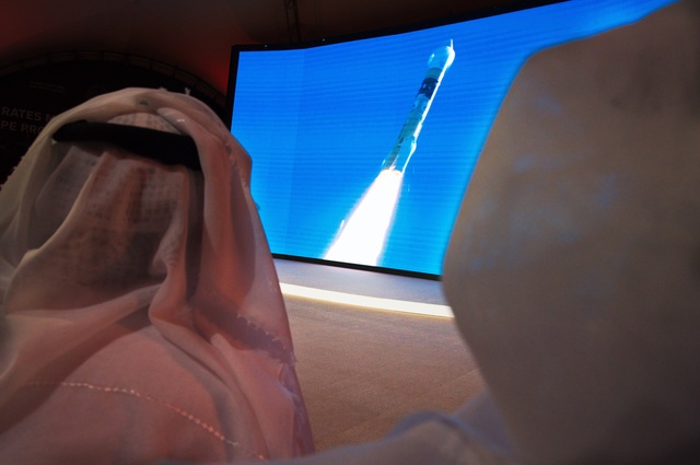 UAE phóng tàu thăm dò sao Hỏa đầu tiên - Ảnh 3.