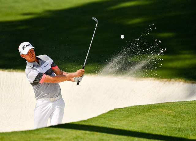 Vòng 2 giải golf British Masters 2020: Renato Paratore vươn lên dẫn đầu - Ảnh 2.