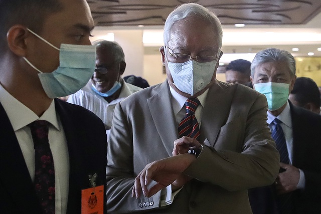 Bị kết tội tham nhũng, Cựu Thủ tướng Malaysia Najib Razak tuyên bố chiến đấu đến cùng - Ảnh 1.