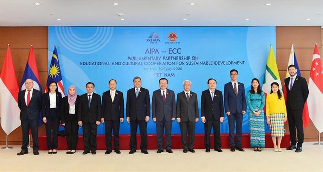 Hướng tới liên thông giáo dục giữa các nước ASEAN để “đi cùng và đi xa” - Ảnh 2.