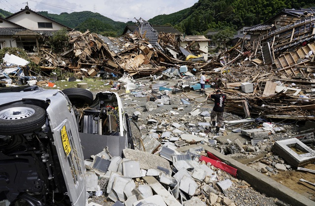 Mưa lũ kỷ lục tại Nhật Bản: Số nạn nhân thiệt mạng tăng lên 59 người - Ảnh 4.