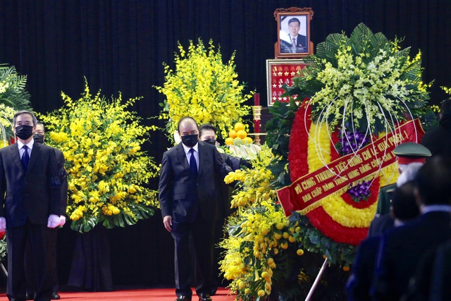 Lãnh đạo Đảng, Nhà nước viếng nguyên Tổng Bí thư Lê Khả Phiêu - Ảnh 5.