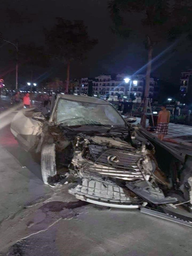 Xe Lexus gây tai nạn liên hoàn, nữ công an phường tử vong - Ảnh 2.
