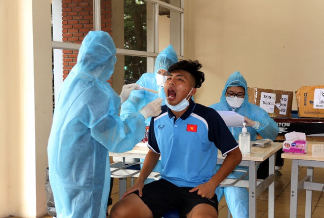 Không có ca nhiễm COVID-19, toàn đội U19 Việt Nam sẵn sàng bước vào tập luyện - Ảnh 2.
