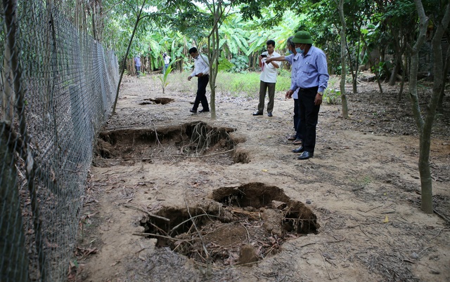 Sụt lún đất bất thường ở xã Triệu Thuận, Quảng Trị - Ảnh 1.