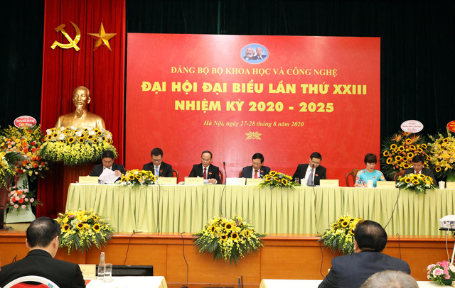 Thứ trưởng Lê Xuân Định được giới thiệu giữ chức Bí thư Đảng ủy Bộ KH&CN - Ảnh 1.