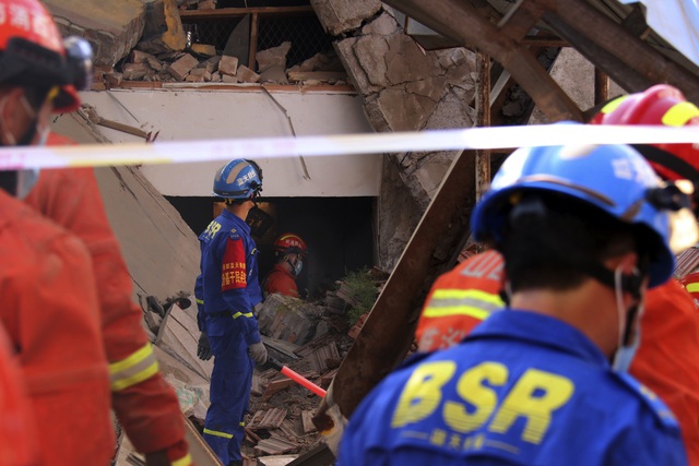 Sập nhà hàng tại Trung Quốc: 29 nạn nhân thiệt mạng, thêm nhiều người bị thương - Ảnh 2.