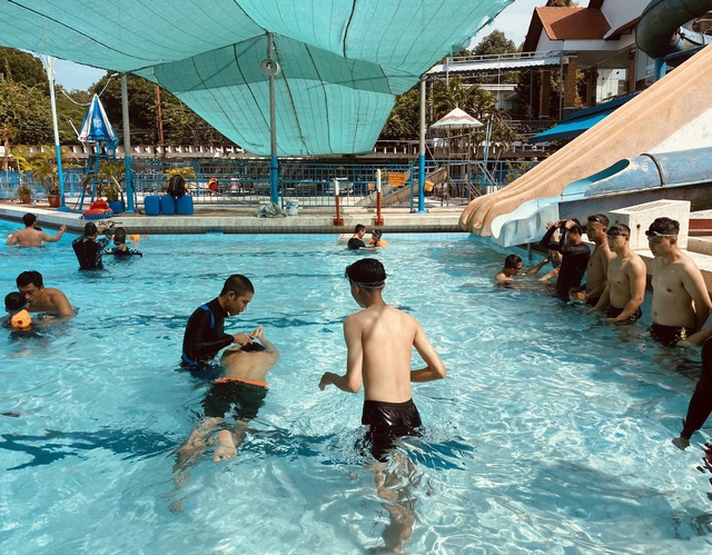 Top 5 trung tâm dạy bơi uy tín tại TP.HCM - Ảnh 10.