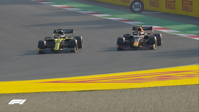 Đua xe F1: Lewis Hamilton giành chiến thắng tại GP Tuscany - Ảnh 6.