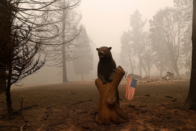 Ô nhiễm do cháy rừng khiến nhiều người Mỹ dễ mắc COVID-19? - Ảnh 1.