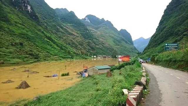 Hà Giang khắc phục hậu quả nặng nề sau mưa lũ - Ảnh 2.