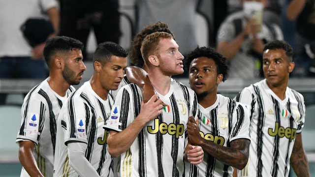 Ronaldo tỏa sáng, Juventus thắng tưng bừng trận ra mắt của HLV Pirlo - Ảnh 1.