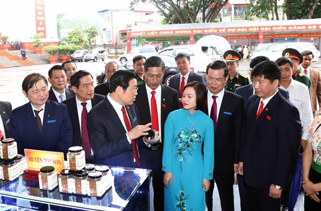 Đại hội đại biểu Đảng bộ tỉnh Sơn La: Xây dựng tỉnh phát triển xanh, nhanh và bền vững - Ảnh 4.