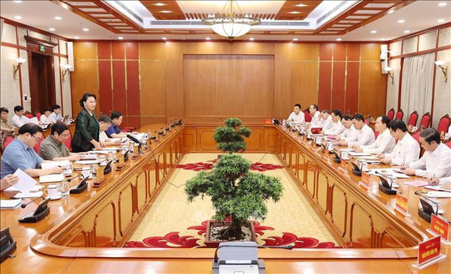 Bộ Chính trị hoàn thành chương trình làm việc với 67 đảng bộ trực thuộc Trung ương - Ảnh 2.