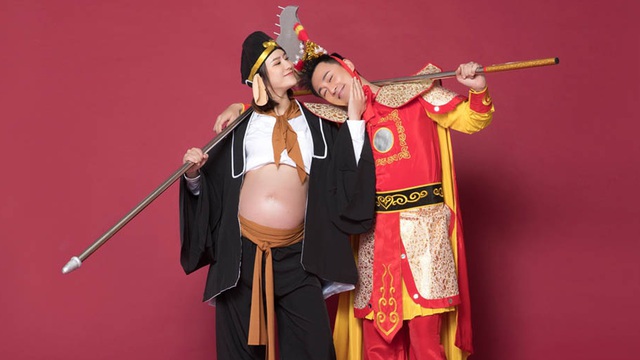 Lâm Phong cùng vợ khoe ảnh bầu siêu hài, xác nhận con gái đã ra đời - Ảnh 4.