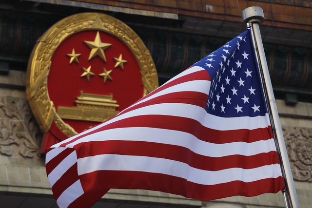 Mỹ siết chặt đi lại đối với nhân viên ngoại giao Trung Quốc - Ảnh 1.
