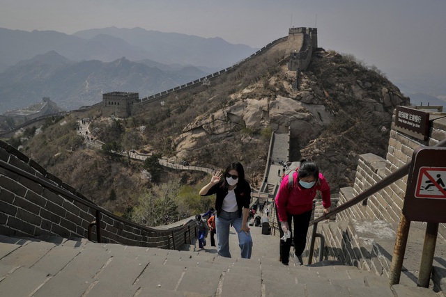 Trung Quốc kỳ vọng vực dậy du lịch trong “Tuần lễ vàng” - Ảnh 2.