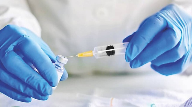 WB hỗ trợ các nước đang phát triển 12 tỷ USD để mua và phân phối vaccine ngừa COVID-19 - Ảnh 1.