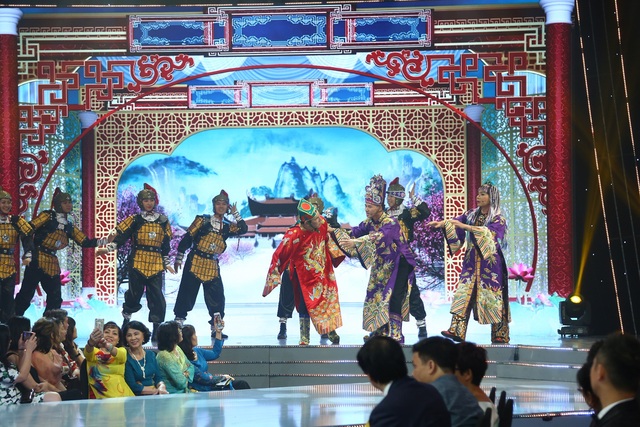 Táo quân đổ bộ sân khấu VTV Awards 2020 với 2 Táo mới toanh - Ảnh 3.