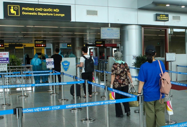 Khôi phục các chuyến bay, chuyến tàu, xe khách đi và đến Đà Nẵng từ 0h ngày 7/9 - Ảnh 1.