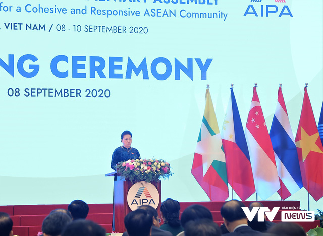 Chủ tịch Quốc hội Nguyễn Thị Kim Ngân tuyên bố khai mạc Đại hội đồng AIPA lần thứ 41 - Ảnh 1.
