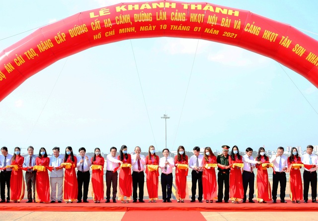 Khánh thành dự án cải tạo đường băng tại sân bay Nội Bài và Tân Sơn Nhất - Ảnh 1.