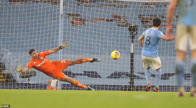 Manchester City 2-0 Aston Villa: Man City nối dài mạch thắng - Ảnh 3.
