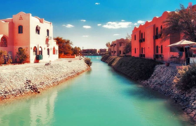 Chiêm ngưỡng những kênh đào xinh đẹp bậc nhất thế giới - Ảnh 10.