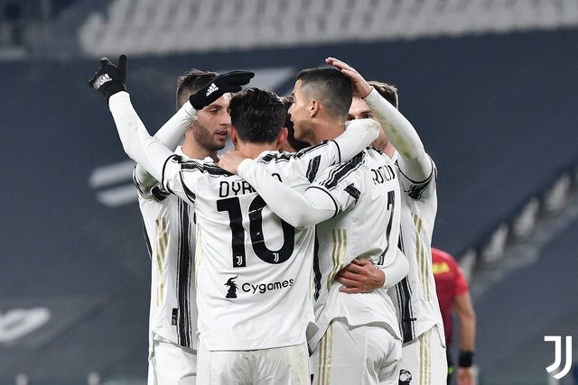Juventus 4-1 Udinese: Show diễn của Ronaldo! - Ảnh 3.