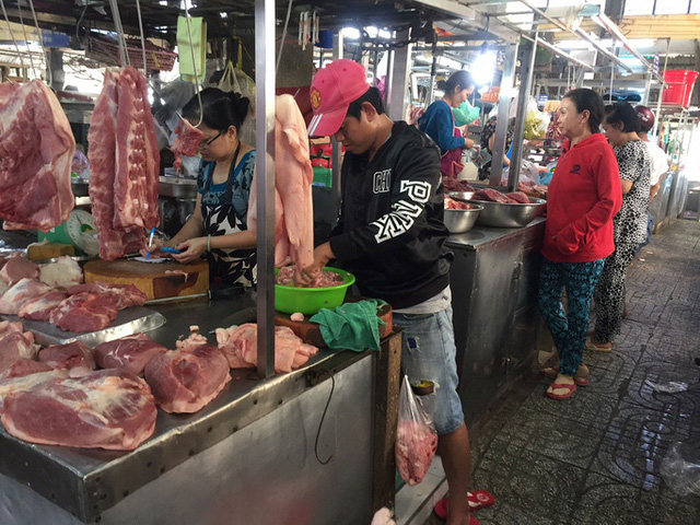 Liệu có thiếu thịt lợn, giá có tăng trong dịp Tết Tân Sửu 2021? - Ảnh 2.