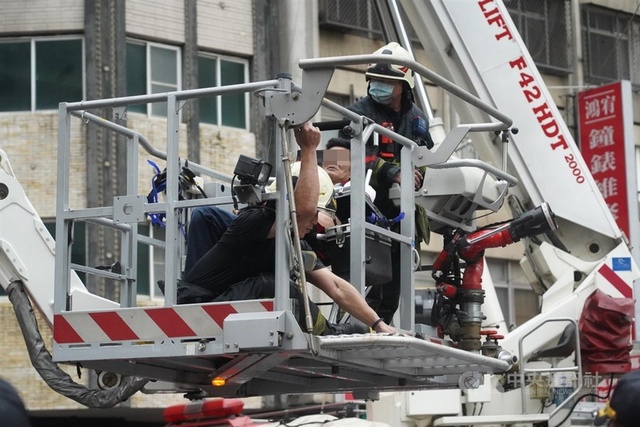 Cháy dữ dội chung cư cao tầng ở Đài Loan (Trung Quốc), ít nhất 46 người thiệt mạng - Ảnh 6.