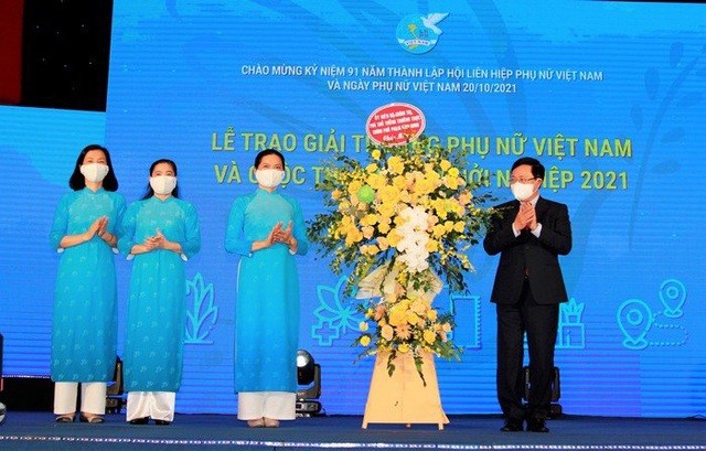  6 tập thể và 10 cá nhân xuất sắc nhận giải thưởng Phụ nữ Việt Nam 2021 - Ảnh 2.