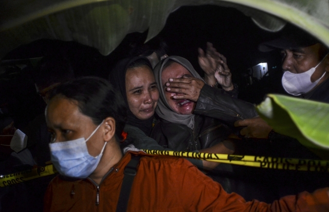 Indonesia: 11 học sinh bị đuối nước, động đất gây thương vong tại Bali - Ảnh 1.