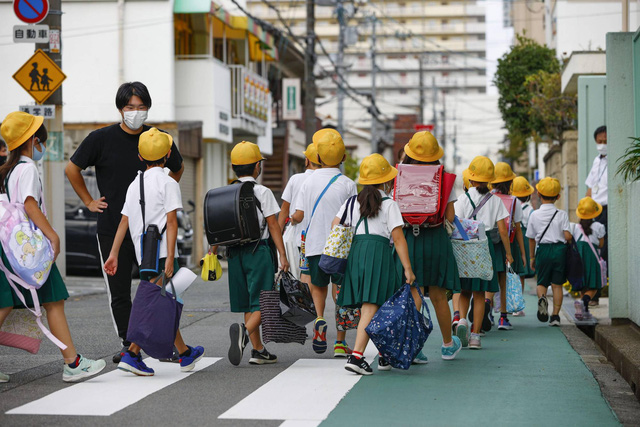 Số trẻ em tự tử gia tăng kỷ lục tại Nhật Bản - Ảnh 1.