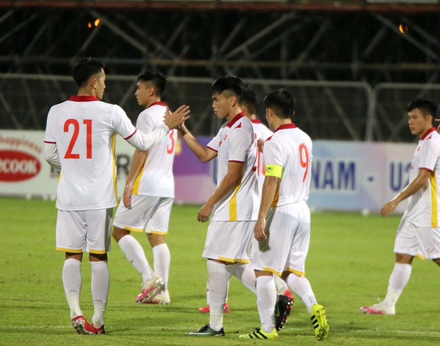 CHÍNH THỨC | HLV Park Hang Seo chốt danh sách 23 cầu thủ U23 Việt Nam dự Vòng loại U23 châu Á - Ảnh 2.