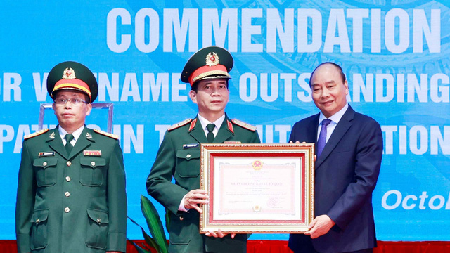 Chủ tịch nước: Chiến sĩ mũ nồi xanh đại diện cho dân tộc Việt Nam yêu hòa bình - Ảnh 1.