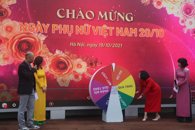 Đài THVN rộn ràng chào mừng ngày Phụ nữ Việt Nam (20/10) - Ảnh 24.