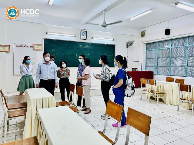 Hôm nay (27/10), TP Hồ Chí Minh bắt đầu tiêm vaccine COVID-19 cho trẻ em - Ảnh 1.