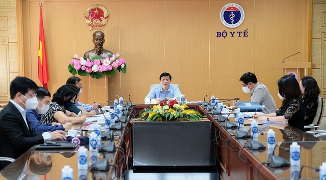 Hôm nay (27/10), TP Hồ Chí Minh bắt đầu tiêm vaccine COVID-19 cho trẻ em - Ảnh 3.