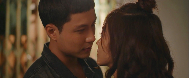 11 tháng 5 ngày - Tập 40: Đăng bất ngờ hôn Nhi, vạch mặt Trang không ngại ngần - Ảnh 10.