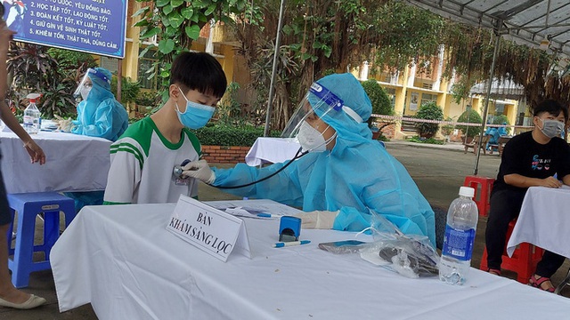 40.000 trẻ tại TP Hồ Chí Minh đã tiêm vaccine - Ảnh 2.